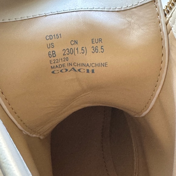 Coach off white booties - Picture 10 of 10